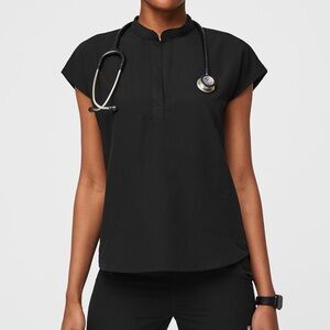 FIGS Rafaela Oversized Scrub Top